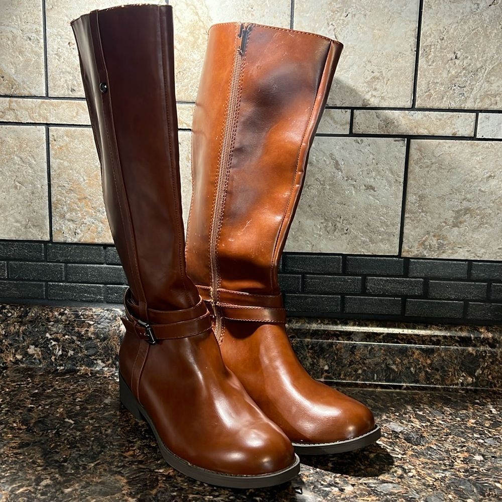 BELLA VITA - brown high boots for women size 11